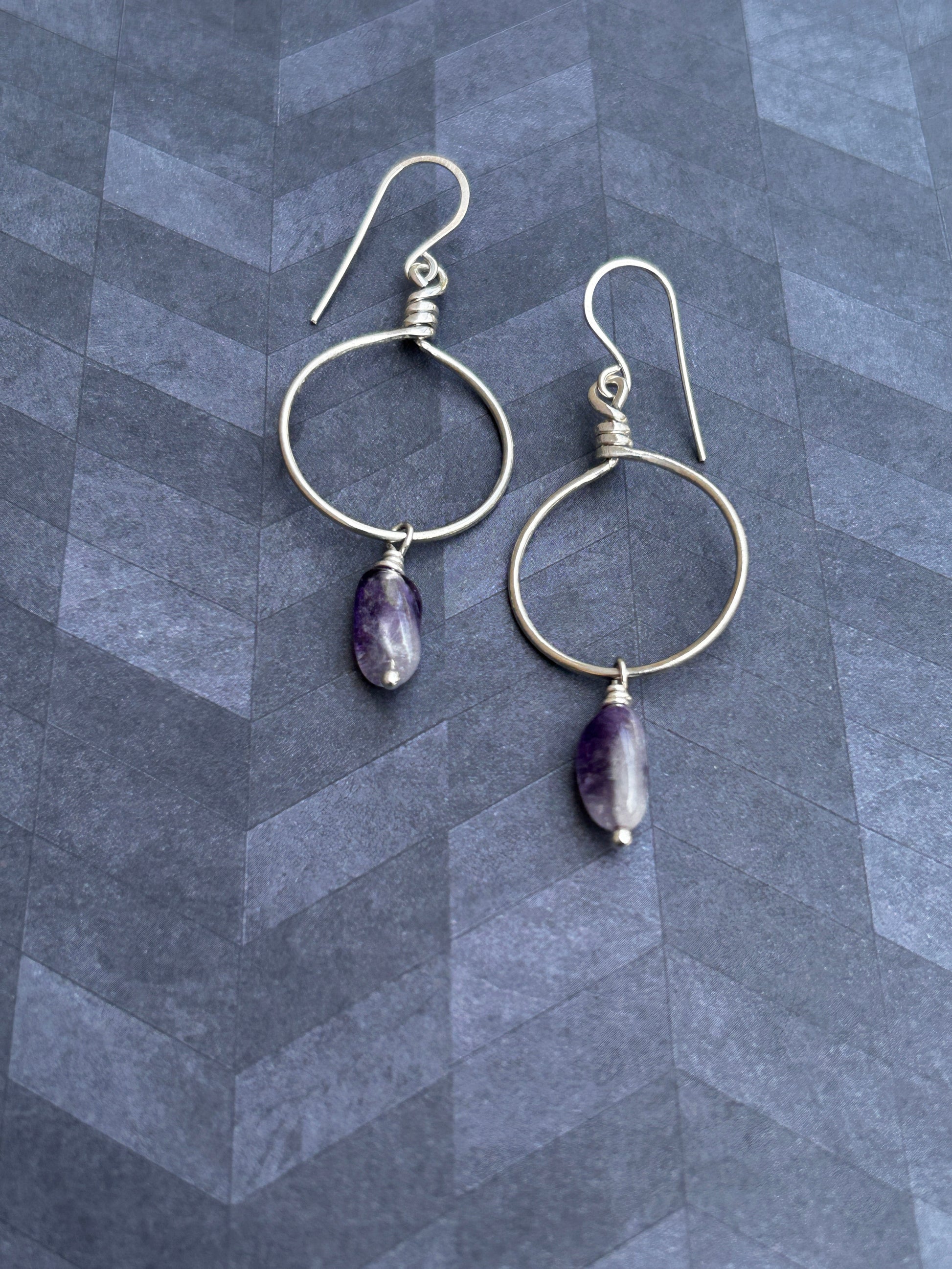 Wire wrapped hoop earrings in sterling silver with amethyst ombré drop gemstones handmade in Viriginia