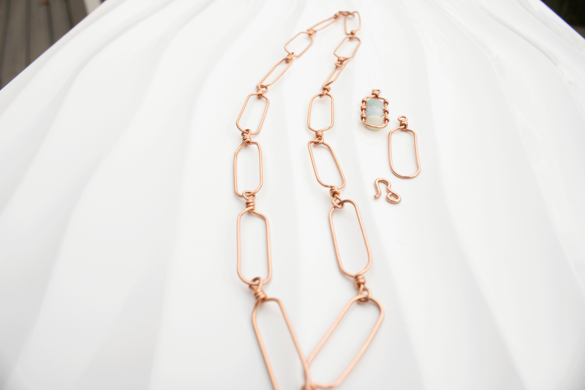 copper wire link necklace