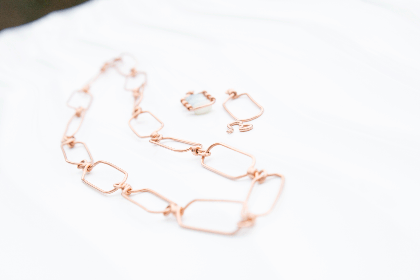 copper wire link necklace